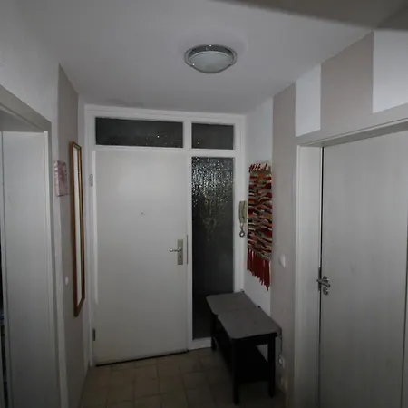 Apartment In Ruhiger Lage *