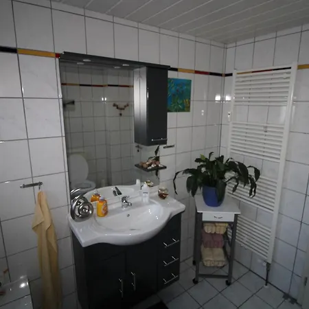 In Ruhiger Lage Apartment *